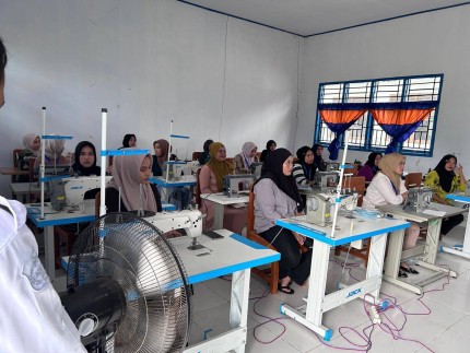 Kegiatan Pelatihan Berjenjang Menjahit Tahun 2025